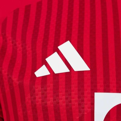 Автентична домакинска тениска  на adidas FC Bayern Home с 2026-2027
